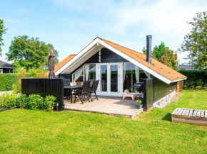 Premium Holiday Home in Jutland with beach nearby in Hejls